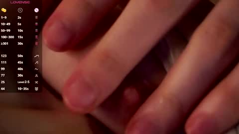 Snapshot of sweetyoops chatting on 04-05-26, 05:43 Astrid online show from 04-05-26, 05:43