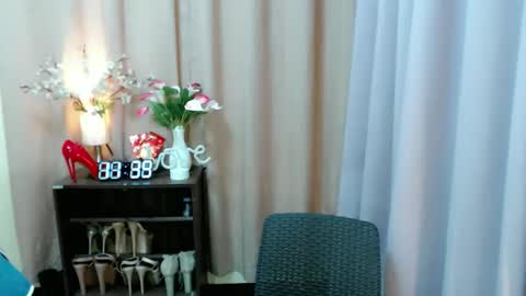 Megan online show from 10-23-25, 03:39