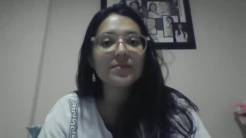 sweetyypeach online show from 02-17-25, 03:04