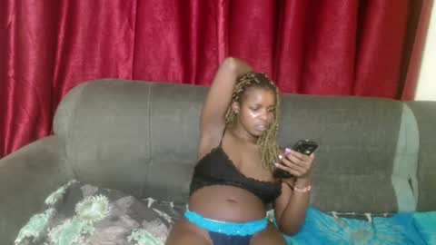 sweetz_candice online show from 02-18-25, 07:09