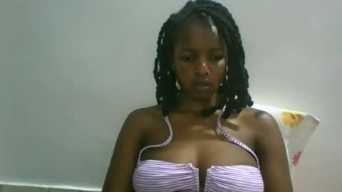 sweetz_candice online show from 10-17-25, 11:18