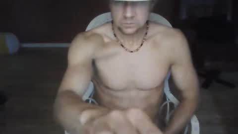 Snapshot of swegus chatting on 05-31-26, 04:42 S online show from 05-31-26, 04:42
