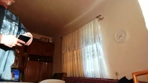 Snapshot of swergiu333 chatting on 05-24-26, 05:07 Raymond online show from 05-24-26, 05:07