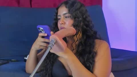 tina 3 online time from 9  to 4  online show from 01-31-26, 10:52