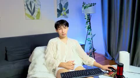 Snapshot of swiftpocket1 chatting on 12-02-25, 05:02 Gleb online show from 12-02-25, 05:02