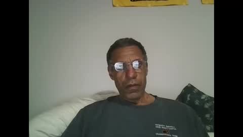 Snapshot of swimmerbod2495 chatting on 05-07-26, 02:50 swimmerbod2495 online show from 05-07-26, 02:50