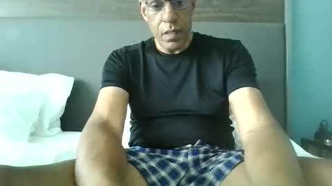 Snapshot of swimmerbod2495 chatting on 05-16-26, 06:07 swimmerbod2495 online show from 05-16-26, 06:07
