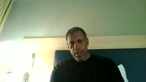 Snapshot of swimmerbod2495 chatting on 06-27-26, 11:37 swimmerbod2495 online show from 06-27-26, 11:37