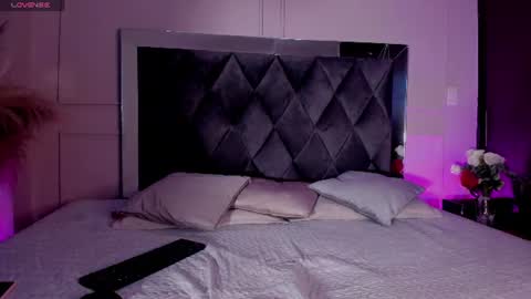 Maddy  online show from 07-11-26, 12:30