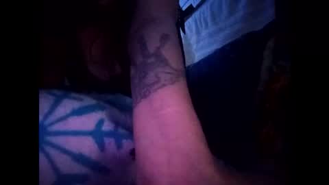 Snapshot of swollenclitneedsdad chatting on 12-18-25, 09:04 swollenclitneedsdad online show from 12-18-25, 09:04