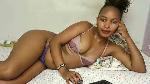 Snapshot of swt_bby chatting on 05-18-26, 04:51 swt_bby online show from 05-18-26, 04:51