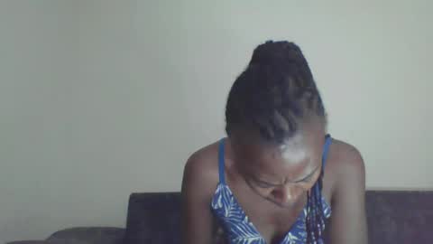 Snapshot of swtebony1 chatting on 12-23-24, 09:40 ALICIA online show from 12-23-24, 09:40