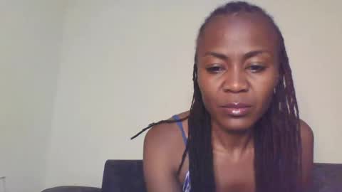 Snapshot of swtebony1 chatting on 04-21-26, 10:23 ALICIA online show from 04-21-26, 10:23