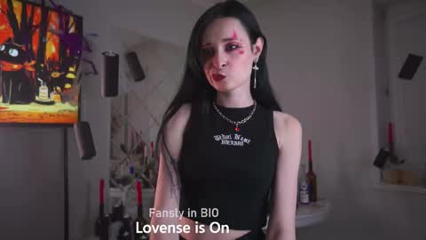 Sophie online show from 10-30-25, 11:44