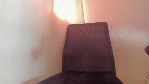 Snapshot of syd_achmed chatting on 04-22-26, 06:09 Greg online show from 04-22-26, 06:09