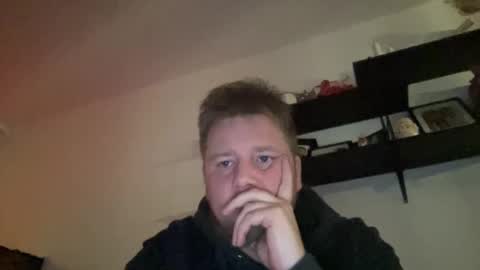 Snapshot of sykurstrakur chatting on 01-12-25, 03:28 sykurstrakur online show from 01-12-25, 03:28