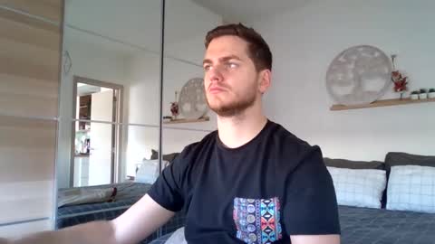 syl092 online show from 01-13-25, 02:00