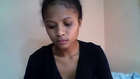 Snapshot of sylvaniah01 chatting on 06-13-26, 07:28 sylvaniah01 online show from 06-13-26, 07:28