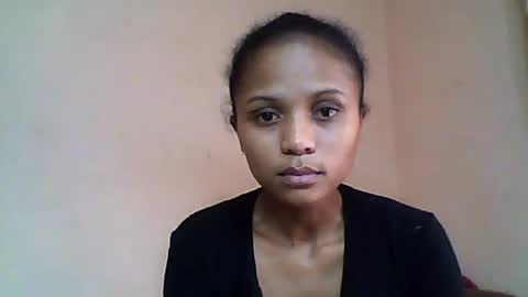 Snapshot of sylvaniah01 chatting on 06-15-26, 06:59 sylvaniah01 online show from 06-15-26, 06:59