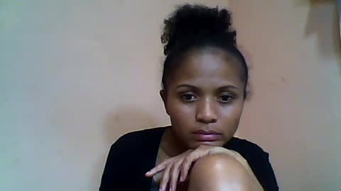 Snapshot of sylvaniah01 chatting on 06-18-26, 03:05 sylvaniah01 online show from 06-18-26, 03:05