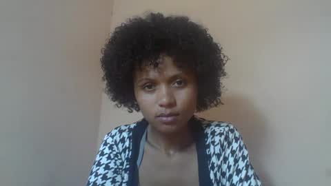Snapshot of sylvaniah01 chatting on 07-03-26, 03:29 sylvaniah01 online show from 07-03-26, 03:29