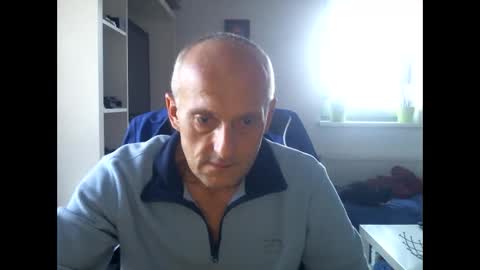 sylverstart92 online show from 01-01-25, 08:35
