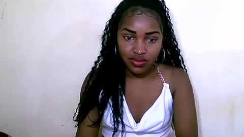 sylviasexy27 online show from 12-22-24, 08:38