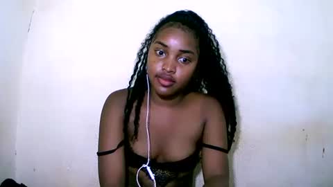 sylviasexy27 online show from 01-20-25, 12:46