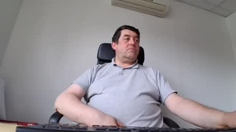 Snapshot of sympa_trique chatting on 05-31-26, 01:51 sympa_trique online show from 05-31-26, 01:51