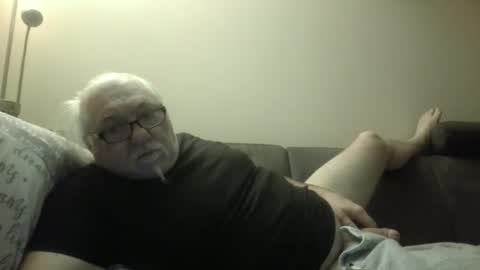 Snapshot of synek65 chatting on 12-20-24, 12:30 synek65 online show from 12-20-24, 12:30