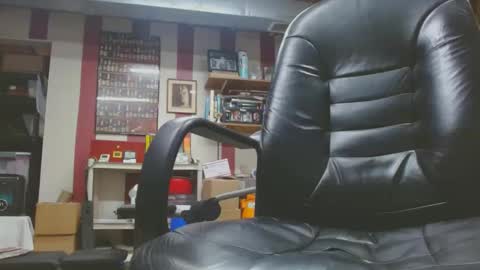 Snapshot of syse3 chatting on 02-27-25, 07:58 syse3 online show from 02-27-25, 07:58