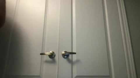 Snapshot of systa24 chatting on 02-27-25, 01:38 systa24 online show from 02-27-25, 01:38