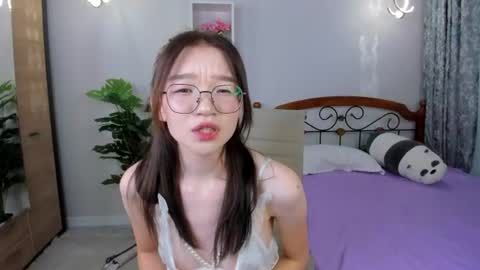 Yuki online show from 06-30-26, 04:41