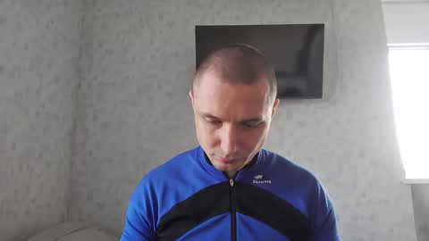 Den online show from 03-26-26, 07:47