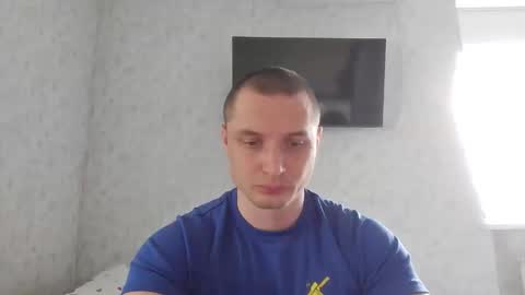 Snapshot of t30t chatting on 05-27-26, 06:54 Den online show from 05-27-26, 06:54