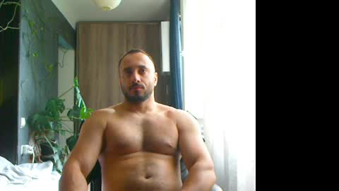 Huracane online show from 05-23-26, 03:27