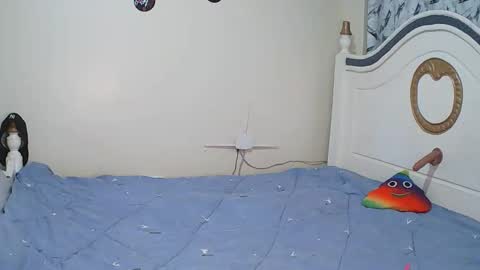 Snapshot of t_okyo chatting on 12-03-25, 04:16 TOKYO online show from 12-03-25, 04:16