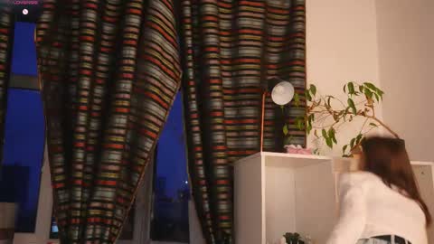 Snapshot of t_tragedienne chatting on 12-03-25, 03:47 Heeey im Helena3 -- fav555100333 -- pvts only premium and after my public show 3 online show from 12-03-25, 03:47