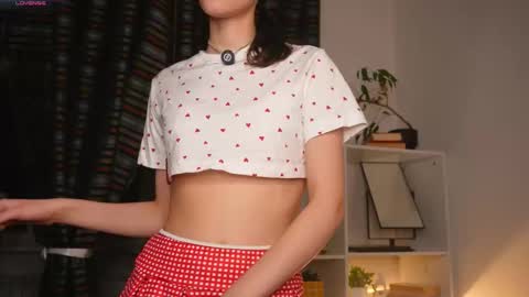 Snapshot of t_tragedienne chatting on 12-04-25, 01:15 Heeey im Helena3 -- fav555100333 -- pvts only premium and after my public show 3 online show from 12-04-25, 01:15