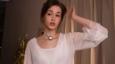 Snapshot of t_tragedienne chatting on 12-16-25, 03:33 Heeey im Helena3 -- fav555100333 -- pvts only premium and after my public show 3 online show from 12-16-25, 03:33