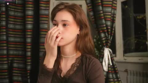 Snapshot of t_tragedienne chatting on 12-21-25, 02:19 Heeey im Helena3 -- fav555100333 -- pvts only premium and after my public show 3 online show from 12-21-25, 02:19