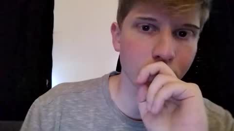 collegetwinkboi online show from 12-18-25, 07:20