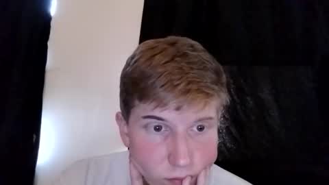 collegetwinkboi online show from 12-20-25, 06:04