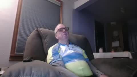 tacrunner66_ online show from 02-11-25, 07:02