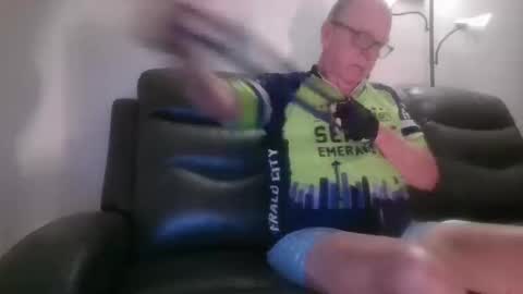 tacrunner66_ online show from 10-19-25, 02:07