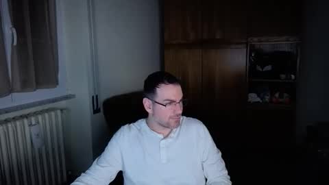 Snapshot of taf1989 chatting on 05-16-26, 12:07 taf1989 online show from 05-16-26, 12:07