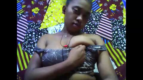 tahiriniah online show from 11-23-25, 05:57