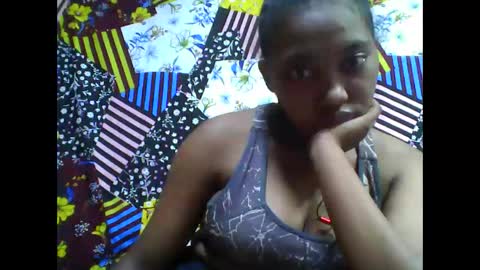 Snapshot of tahiriniah chatting on 01-31-26, 07:11 tahiriniah online show from 01-31-26, 07:11