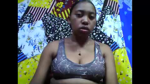 Snapshot of tahiriniah chatting on 02-16-26, 07:59 tahiriniah online show from 02-16-26, 07:59