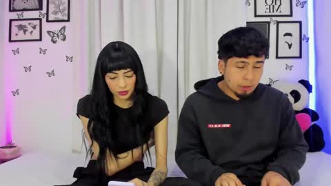 Liam and Juli online show from 12-22-24, 04:50